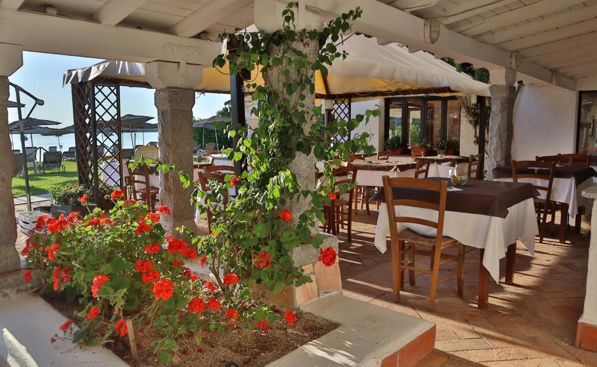 Ihr Hotel San Paolo Porto San Paolo  Exteriör bild