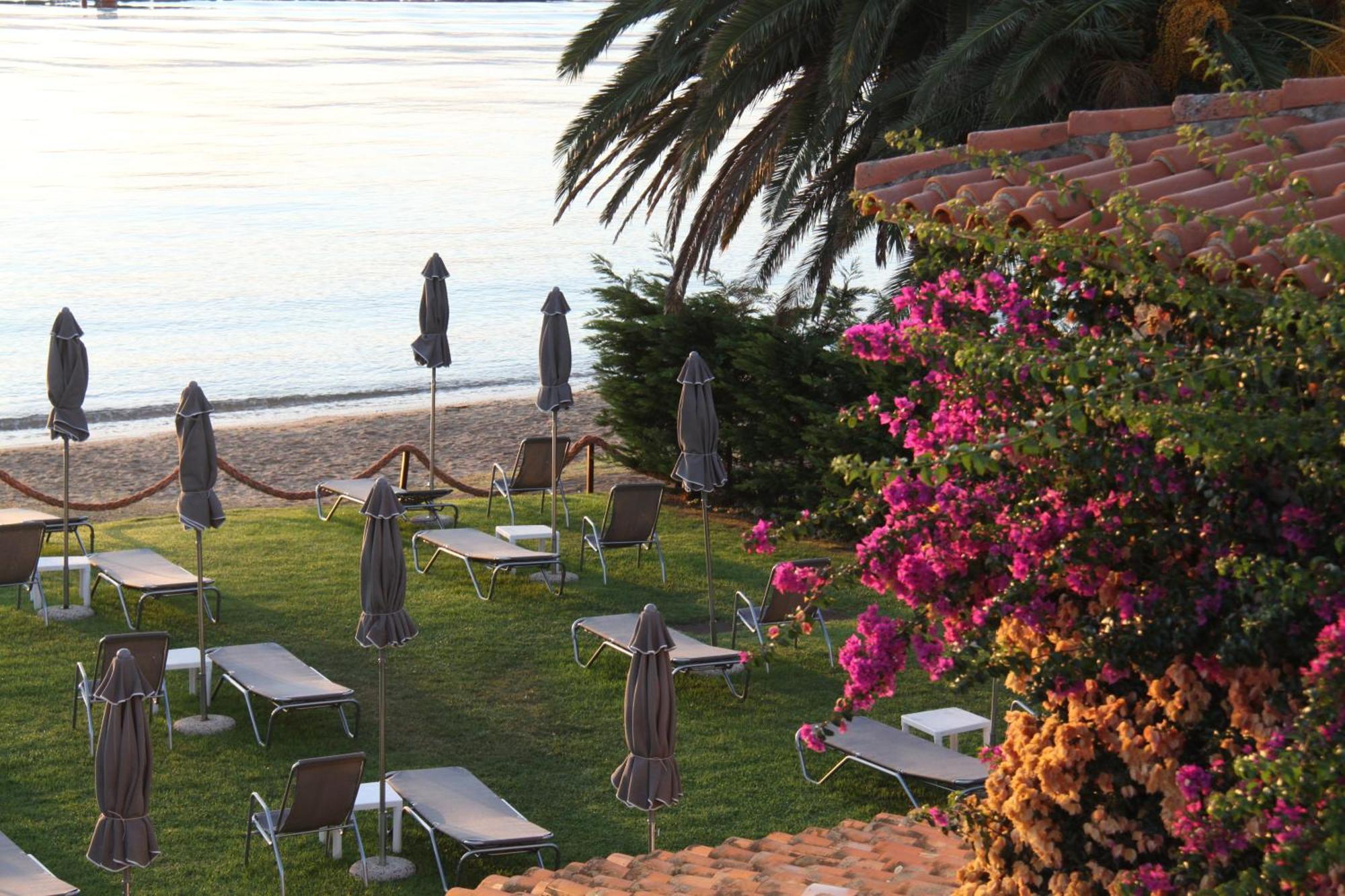 Ihr Hotel San Paolo Porto San Paolo  Exteriör bild